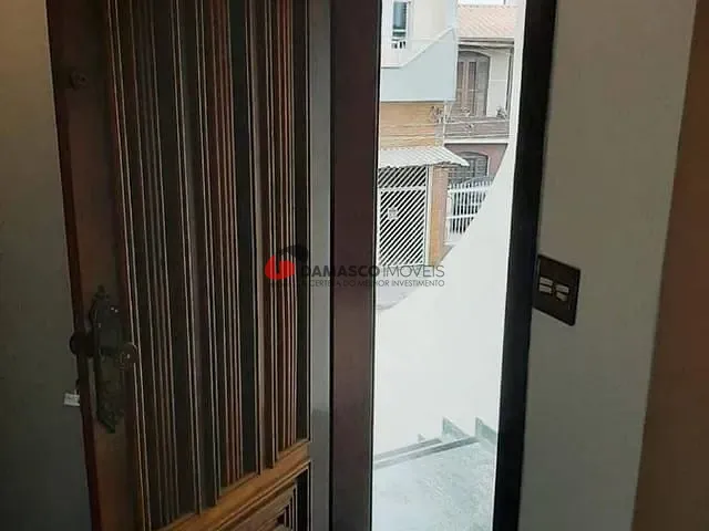 Sobrado com 462m² 4 quartos e 2 banheiros, à venda, no bairro Santa Terezinha em Santo André