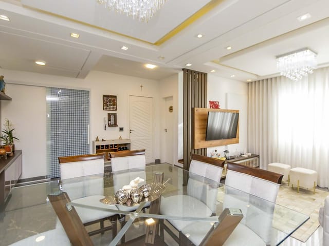 Sobrado com 105m² 3 quartos e 4 banheiros, à venda, no bairro Uberaba em Curitiba