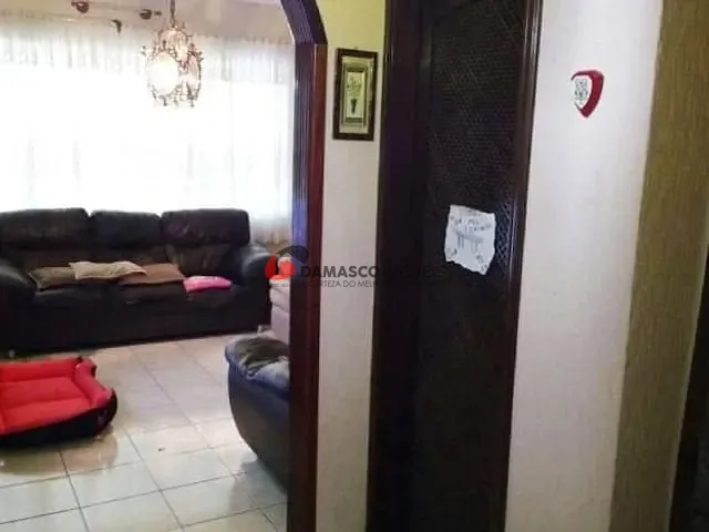 Sobrado com 140m² 3 quartos e 2 banheiros, à venda, no bairro Vila California em São Paulo