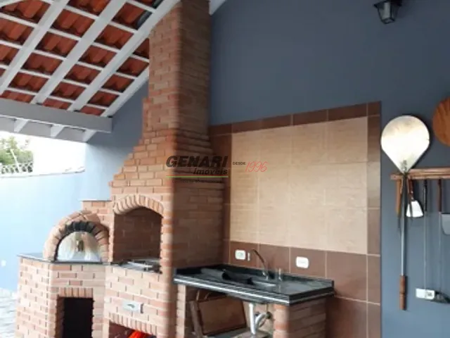 Sobrado com 254m² 3 quartos e 2 banheiros, à venda, no bairro Jardim Sevilha em Indaiatuba