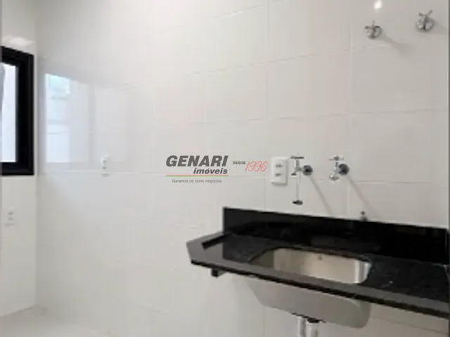 Sobrado com 176m² 3 quartos e 5 banheiros, à venda, no bairro Loteamento Park Gran Reserve em Indaiatuba