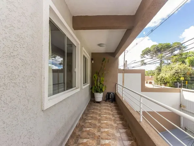 Casa com 101m² 3 quartos e 3 banheiros, à venda, no bairro Santa Felicidade em Curitiba