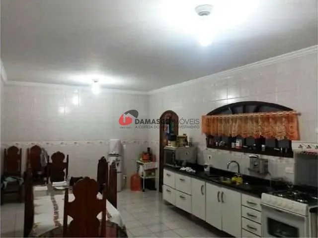 Sobrado com 290m² 3 quartos e 2 banheiros, à venda, no bairro Vila Vivaldi em São Bernardo do Campo