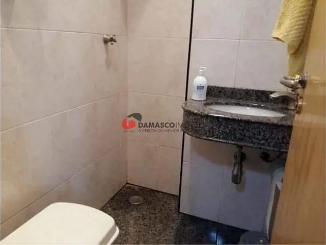 Sobrado com 600m² 3 quartos e 3 banheiros, à venda, no bairro Cerâmica em São Caetano do Sul
