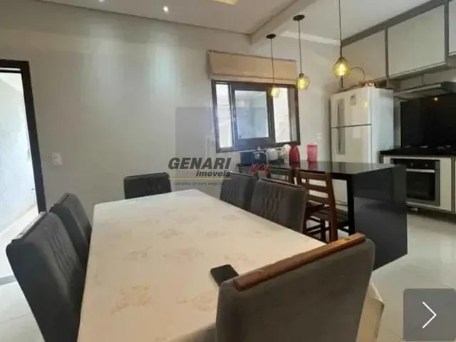 Sobrado com 262m² 6 quartos e 4 banheiros, à venda, no bairro Parque Residencial Sabiás em Indaiatuba