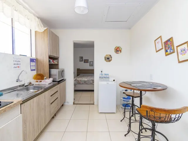 Sobrado 4 quartos e 3 banheiros, à venda, no bairro Cidade Industrial em Curitiba