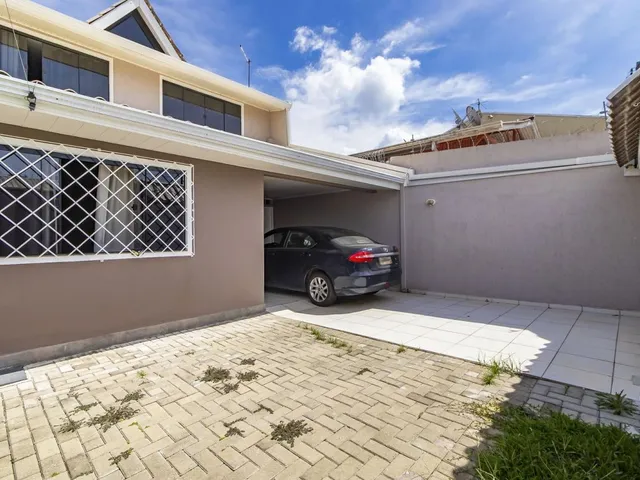 Sobrado 4 quartos e 3 banheiros, à venda, no bairro Cidade Industrial em Curitiba