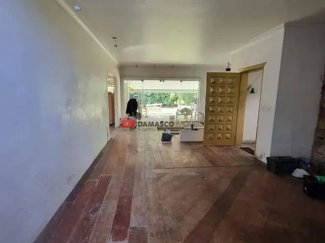 Sobrado com 360m² 4 quartos e 5 banheiros, para alugar, no bairro Jardim Sao Caetano em São Caetano do Sul