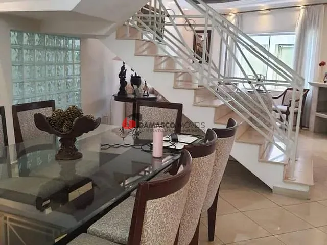 Sobrado com 360m² 5 quartos e 4 banheiros, à venda, no bairro Santa Paula em São Caetano do Sul
