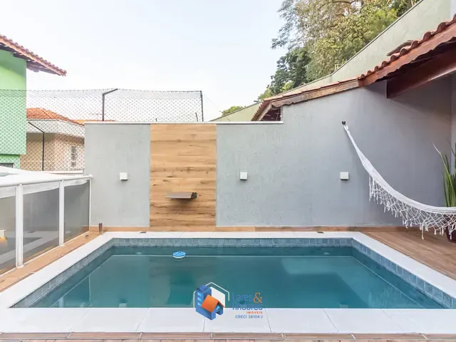 Sobrado com 125m² 3 quartos e 5 banheiros, à venda, no bairro City Pinheirinho em São Paulo