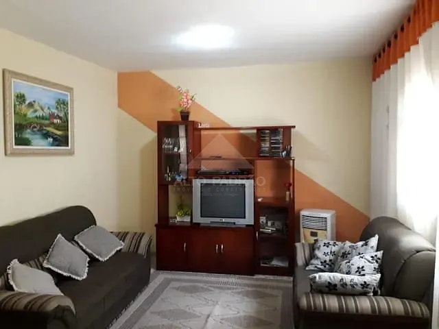 Sobrado com 215m² 2 quartos e 3 banheiros, à venda, no bairro Jardim Mauá em Mauá
