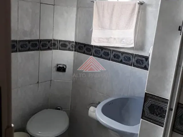 Sobrado com 215m² 2 quartos e 3 banheiros, à venda, no bairro Jardim Mauá em Mauá