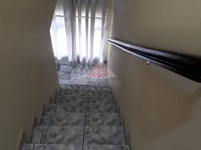 Sobrado com 215m² 2 quartos e 3 banheiros, à venda, no bairro Jardim Mauá em Mauá
