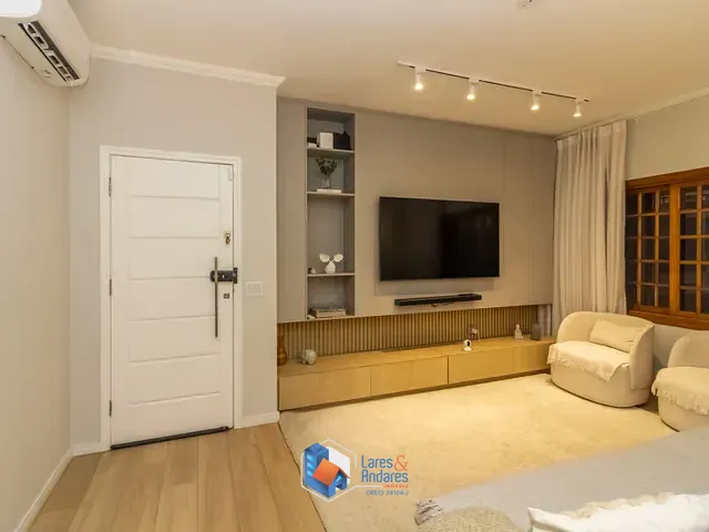 Sobrado com 200m² 3 quartos e 5 banheiros, à venda, no bairro Santa Teresinha em São Paulo