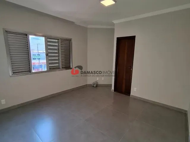 Sobrado 4 quartos e 4 banheiros, para alugar, no bairro Boa Vista em São Caetano do Sul