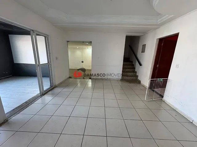 Sobrado 3 quartos e 4 banheiros, à venda, no bairro Santa Paula em São Caetano do Sul