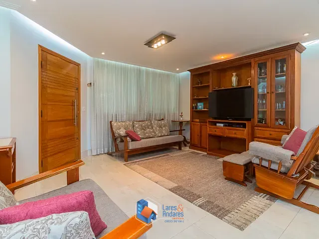 Sobrado com 150m² 3 quartos e 4 banheiros, à venda, no bairro Jardim Maria Estela em São Paulo