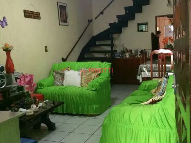 Sobrado 2 quartos e 2 banheiros, à venda, no bairro Nova Petrópolis em São Bernardo do Campo