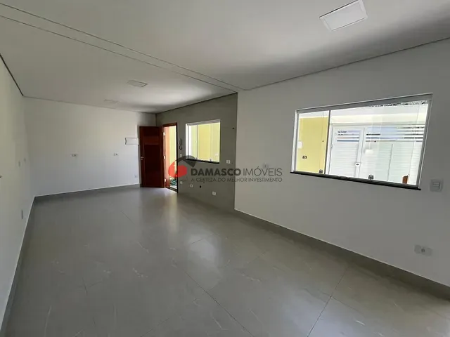 Sobrado 2 quartos e 3 banheiros, à venda, no bairro Parque Jaçatuba em Santo André