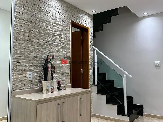 Sobrado com 100m² 3 quartos e 3 banheiros, à venda, no bairro Sítio da Figueira em São Paulo
