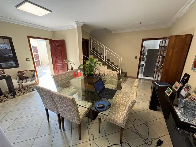 Sobrado 3 quartos e 1 banheiro, à venda, no bairro Santa Paula em São Caetano do Sul