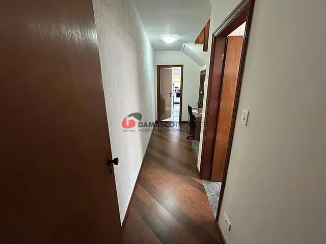 Sobrado 3 quartos e 4 banheiros, à venda, no bairro Olímpico em São Caetano do Sul