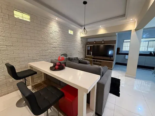 Sobrado 3 quartos e 3 banheiros, à venda, no bairro Jardim Santo Antônio em Santo André