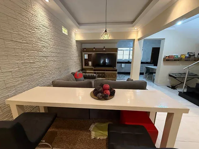 Sobrado 3 quartos e 3 banheiros, à venda, no bairro Jardim Santo Antônio em Santo André