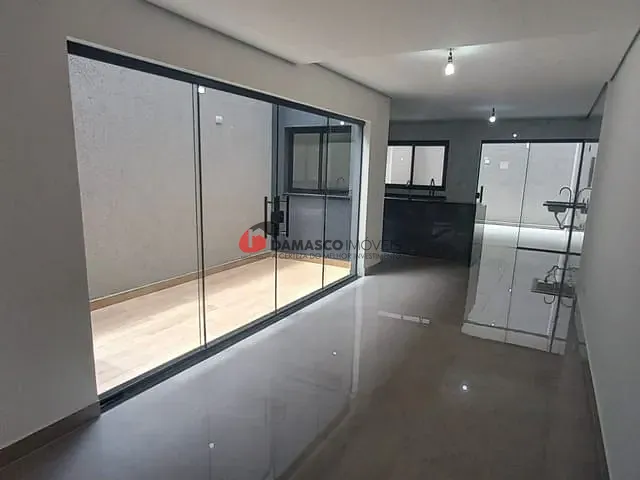 Sobrado 3 quartos e 4 banheiros, à venda, no bairro Olímpico em São Caetano do Sul