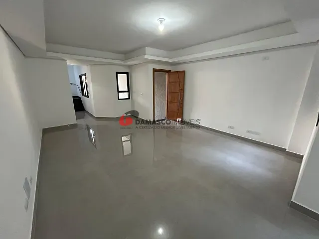 Sobrado 3 quartos e 4 banheiros, à venda, no bairro Olímpico em São Caetano do Sul