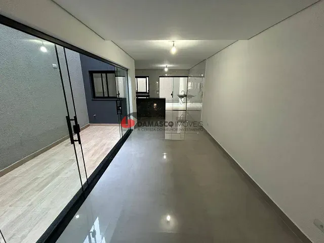 Sobrado 3 quartos e 4 banheiros, à venda, no bairro Olímpico em São Caetano do Sul