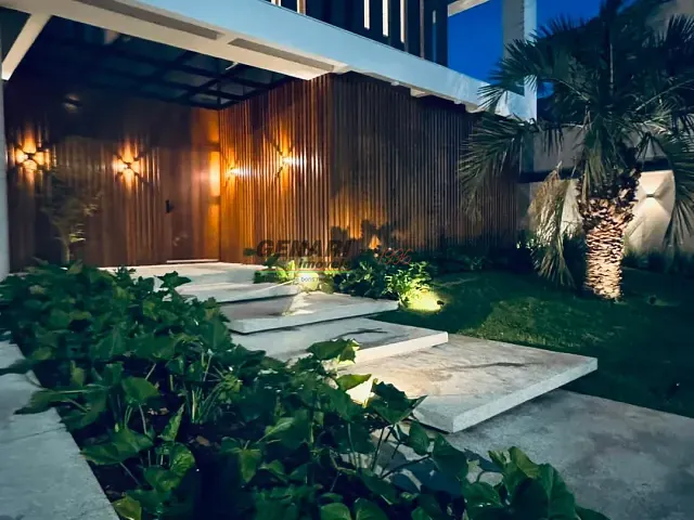 Sobrado com 335m² 4 quartos e 6 banheiros, à venda, no bairro Parque Villa dos Pinheiros em Indaiatuba