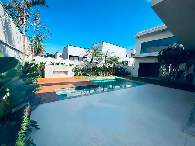 Sobrado com 335m² 4 quartos e 6 banheiros, à venda, no bairro Parque Villa dos Pinheiros em Indaiatuba