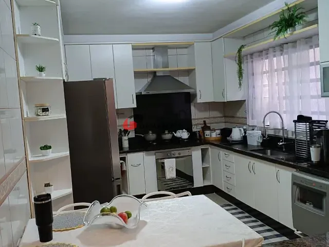 Sobrado 3 quartos e 3 banheiros, à venda, no bairro Montanhão em São Bernardo do Campo