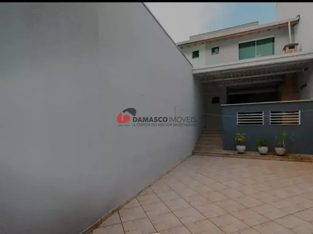 Sobrado 3 quartos e 7 banheiros, à venda, no bairro Osvaldo Cruz em São Caetano do Sul