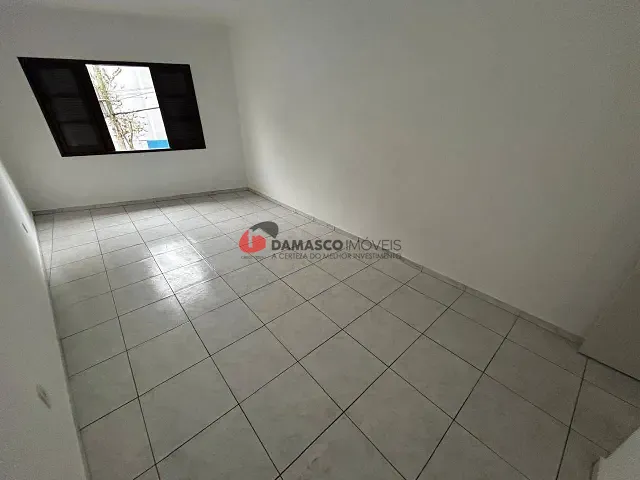 Sobrado com 120m² 3 quartos e 1 banheiro, para alugar, no bairro São José em São Caetano do Sul