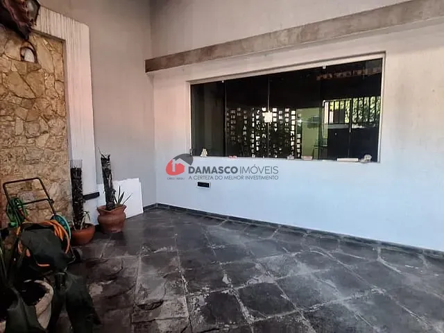 Sobrado com 169m² 4 quartos e 3 banheiros, à venda, no bairro Mauá em São Caetano do Sul