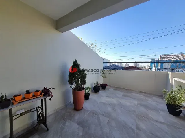 Sobrado com 207m² 4 quartos e 3 banheiros, à venda, no bairro Olímpico em São Caetano do Sul