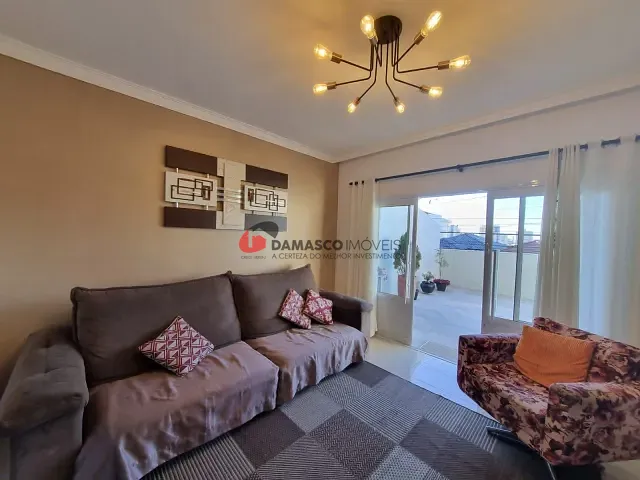 Sobrado com 207m² 4 quartos e 3 banheiros, à venda, no bairro Olímpico em São Caetano do Sul