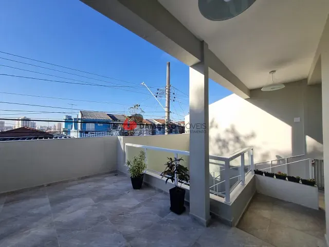 Sobrado com 207m² 4 quartos e 3 banheiros, à venda, no bairro Olímpico em São Caetano do Sul