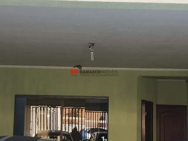 Sobrado 3 quartos e 3 banheiros, à venda, no bairro Vila Camilópolis em Santo André