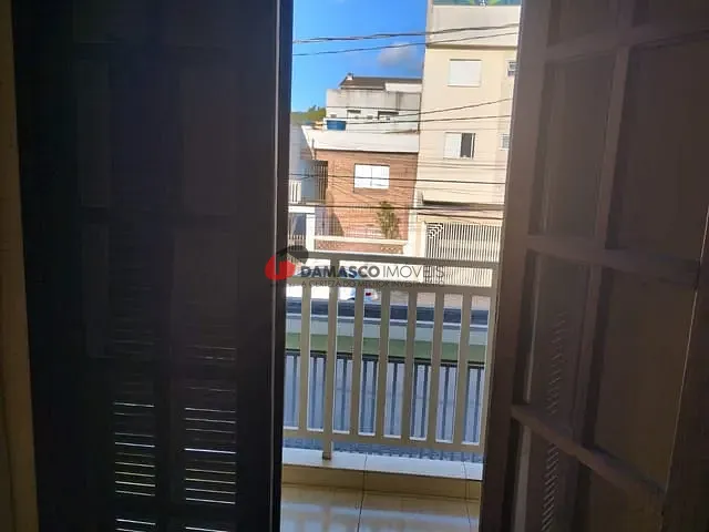 Sobrado 3 quartos e 3 banheiros, à venda, no bairro Vila Camilópolis em Santo André