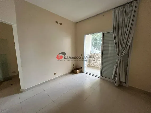 Sobrado com 424m², para alugar, no bairro Nova Gerty em São Caetano do Sul