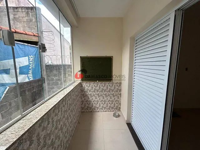 Sobrado com 424m², para alugar, no bairro Nova Gerty em São Caetano do Sul