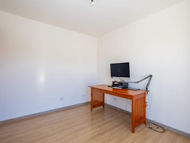 Sobrado com 192m² 3 quartos e 3 banheiros, à venda, no bairro Pilarzinho em Curitiba