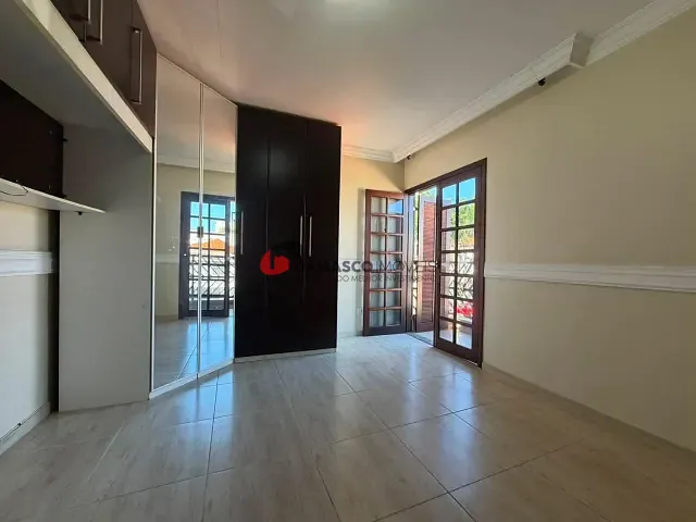 Sobrado 3 quartos e 4 banheiros, à venda, no bairro Vila Califórnia em São Paulo
