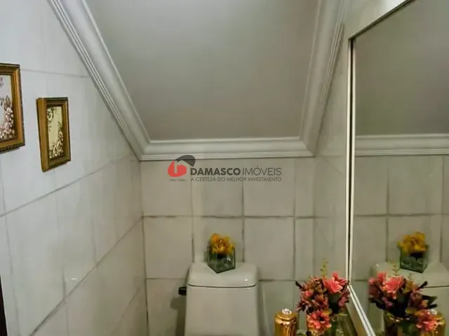 Sobrado com 180m² 3 quartos e 3 banheiros, à venda, no bairro Osvaldo Cruz em São Caetano do Sul