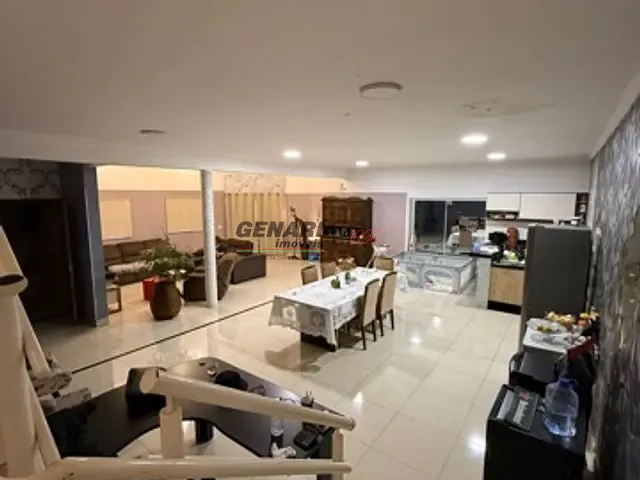 Sobrado com 404m², à venda, no bairro Jardim Colonial em Indaiatuba