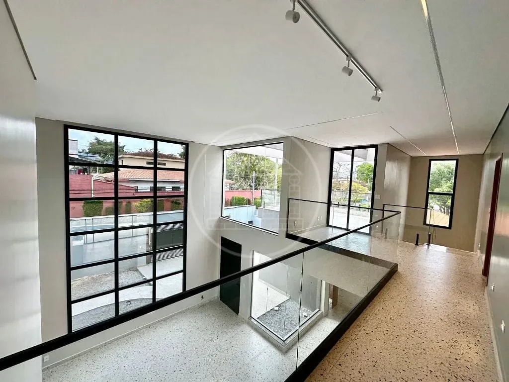 Sobrado, 3 quartos, 270 m² - Foto 1