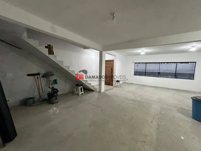 Sobrado 2 quartos e 4 banheiros, à venda, no bairro Santa Paula em São Caetano do Sul